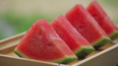 零食吃瓜视频素材无水印,揭秘热门吃瓜视频幕后制作  第3张