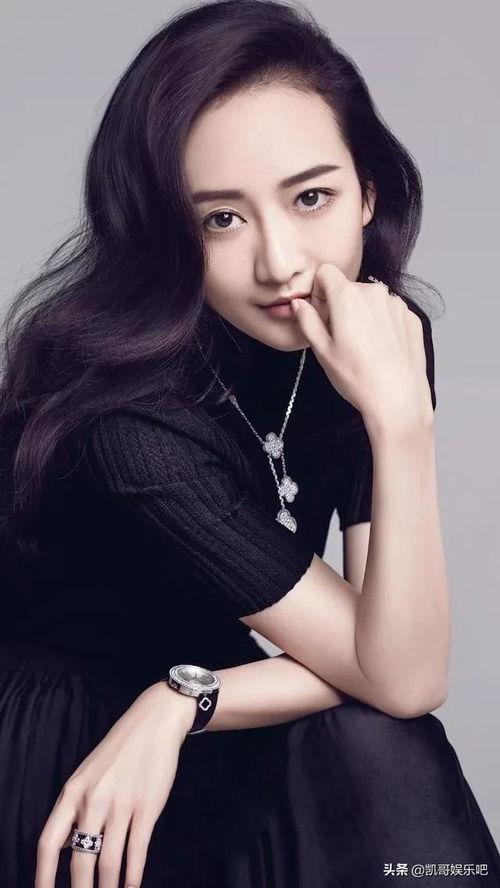 昆明女摄影师吃瓜视频,揭秘幕后花絮与真实情感 第3张 昆明女摄影师吃瓜视频,揭秘幕后花絮与真实情感 第3张