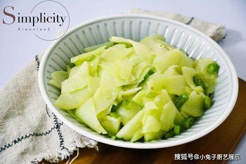 吃十月瓜的视频,视频带你领略秋季时令佳肴 第2张 吃十月瓜的视频,视频带你领略秋季时令佳肴 第2张