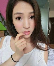 蓉儿吃瓜视频在线观看,揭秘娱乐圈幕后故事,带你领略明星真实生活 第3张 蓉儿吃瓜视频在线观看,揭秘娱乐圈幕后故事,带你领略明星真实生活 第3张