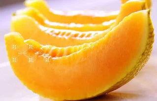 唐山小姑娘吃哈密瓜视频,唐山萌娃甜蜜演绎哈密瓜美食之旅 第3张 唐山小姑娘吃哈密瓜视频,唐山萌娃甜蜜演绎哈密瓜美食之旅 第3张