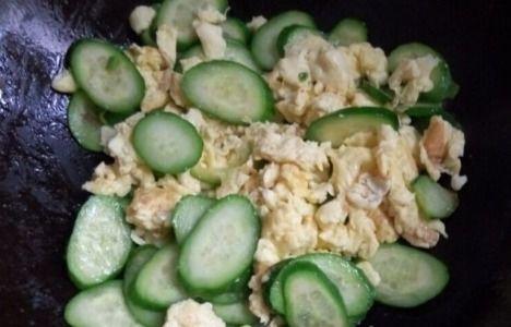 山东绿瓜怎么吃才好吃视频,山东绿瓜美味食法大揭秘 第3张 山东绿瓜怎么吃才好吃视频,山东绿瓜美味食法大揭秘 第3张